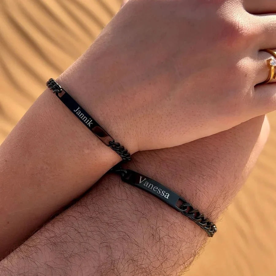 Gepersonaliseerde armbanden voor koppels met gravure