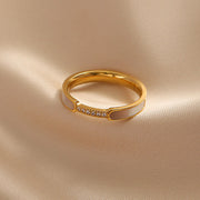 Anillo de Nácar con Circonitas